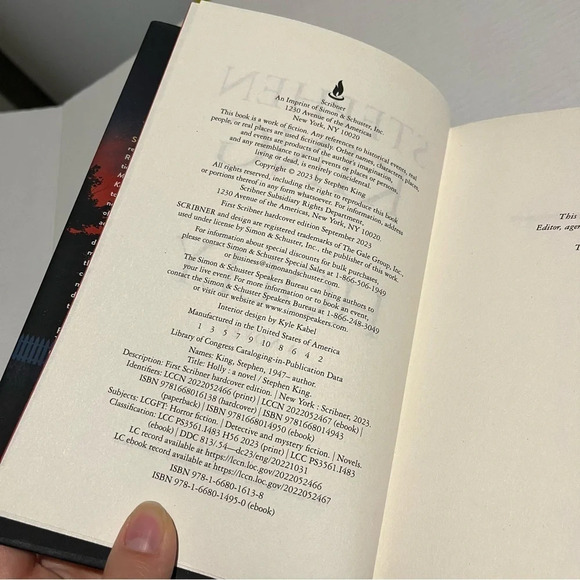 Holly by Stephen King (2023, Hardcover) NEW - Picture 2 of 4